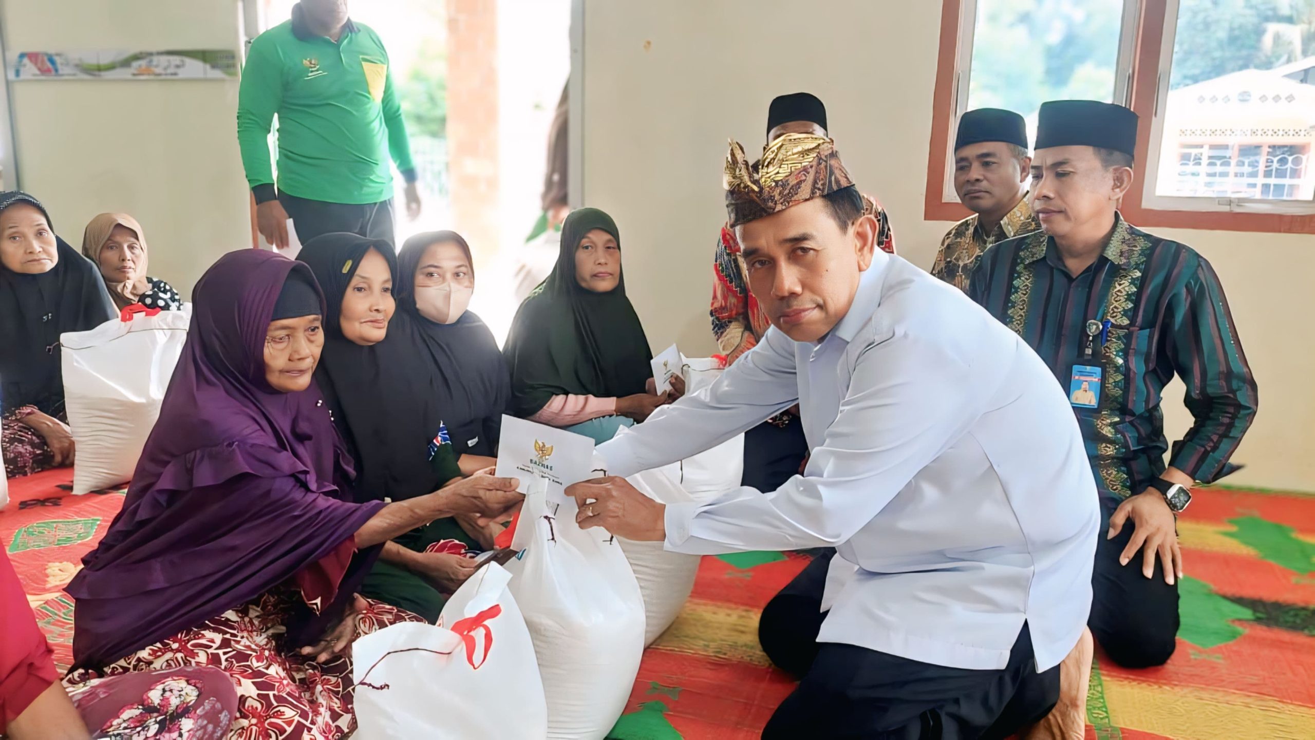 Kelompok Tani Binaan BAZNAS Batu Bara Salurkan Zakat Hasil Pertanian kepada 50 Mustahik