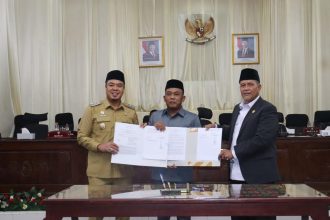 Empat Fraksi Nyatakan Dukungan Penuh terhadap Ranperda Perseroda